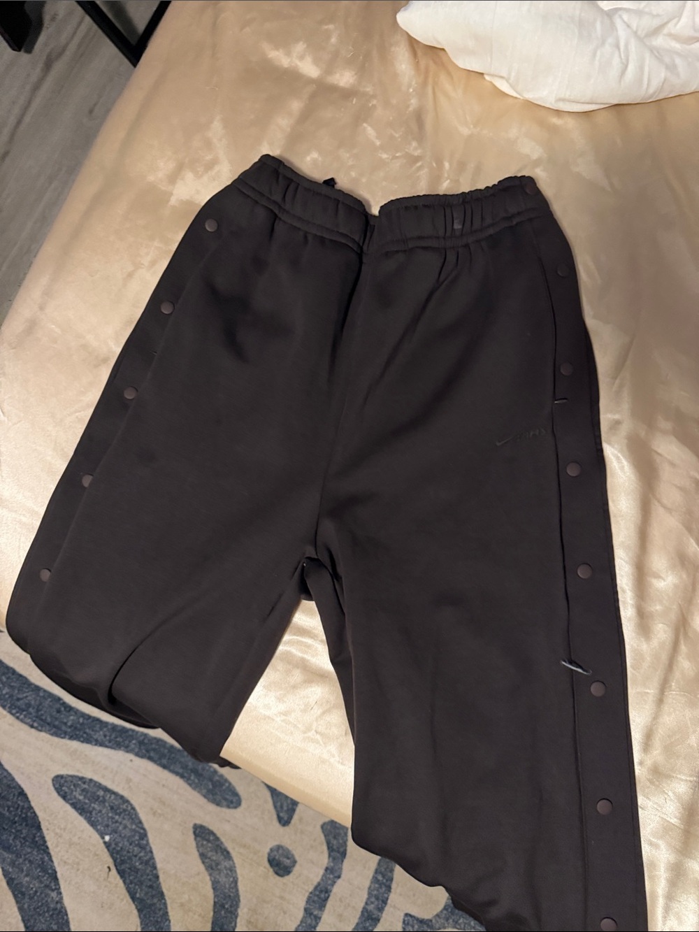 SKIMS Black Snap-Trim Jogger Pants